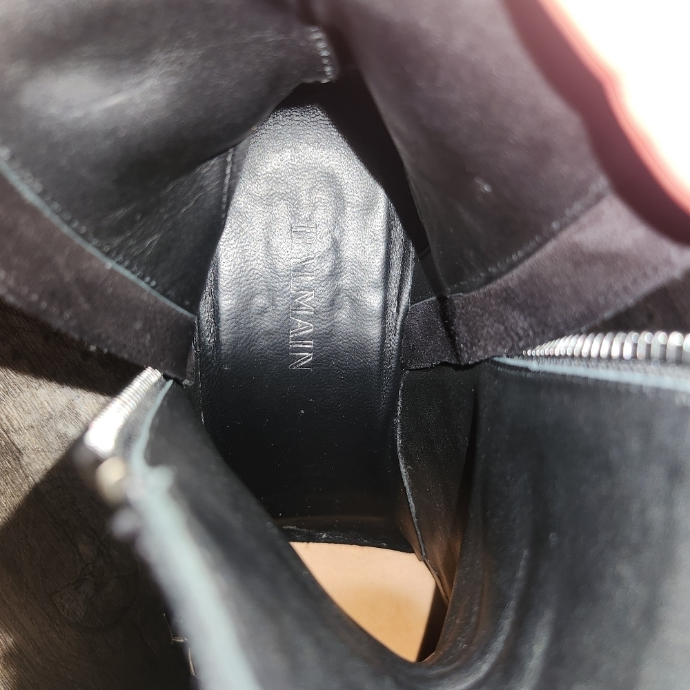 Balmain Paris Ella Studded Leather Ankle Boots w Chain Detail Black 37.5 us 7.5 - Picture 11 of 16